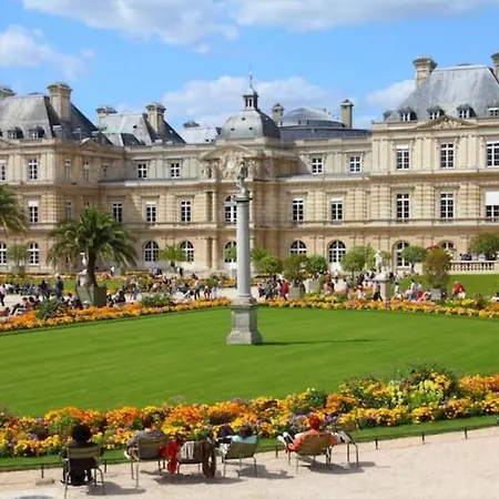 Apartment Heart Of Saint-germain Only 3 Minutes From The Amaizing Luxembourg Gardens *