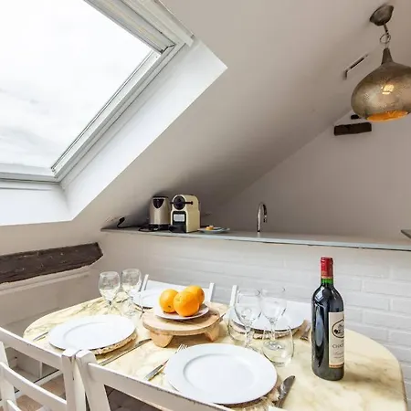 Apartment Heart Of Saint-germain Only 3 Minutes From The Amaizing Luxembourg Gardens