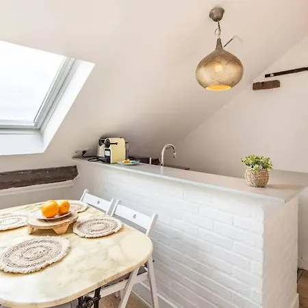 Heart Of Saint-germain Only 3 Minutes From The Amaizing Luxembourg Gardens * Parigi