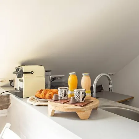 Heart Of Saint-germain Only 3 Minutes From The Amaizing Luxembourg Gardens Appartamento *
