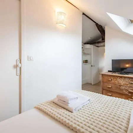 Appartamento Heart Of Saint-germain Only 3 Minutes From The Amaizing Luxembourg Gardens *
