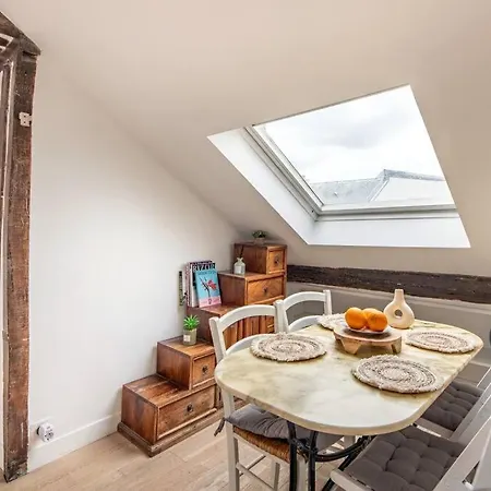Heart Of Saint-germain Only 3 Minutes From The Amaizing Luxembourg Gardens * Parigi