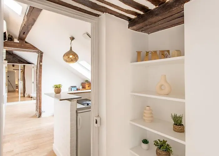 Heart Of Saint-germain Only 3 Minutes From The Amaizing Luxembourg Gardens Lägenhet *